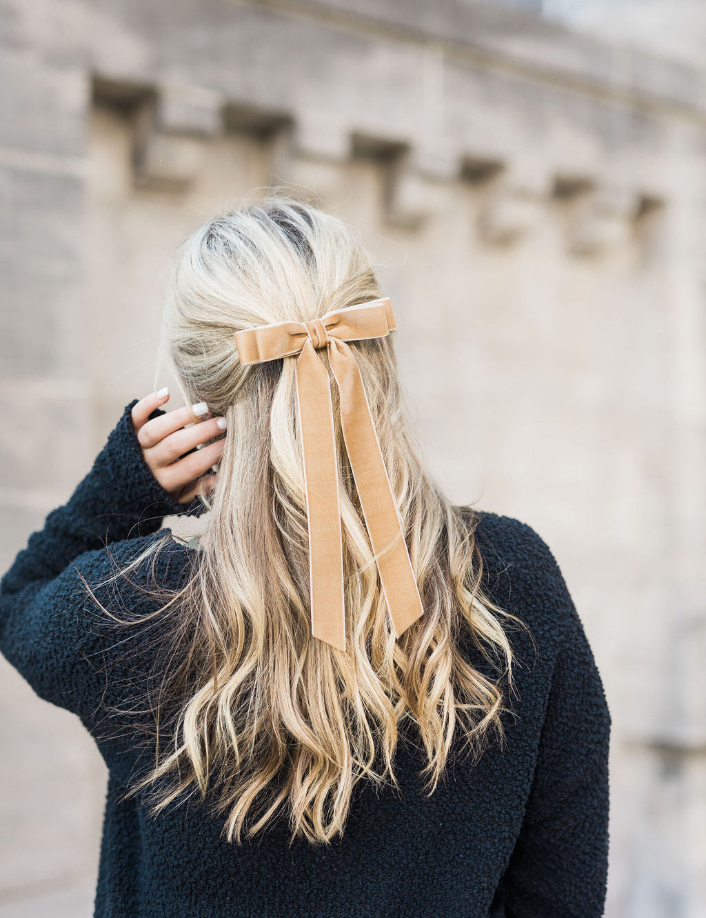 Alice Velvet Bow